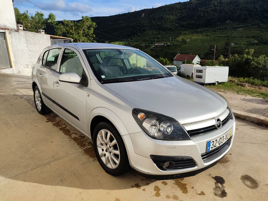 Opel Astra 1.4 Enjoy