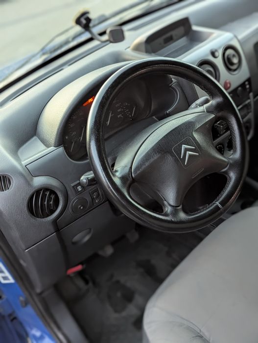 Машина Автомобіль Сітроен берлінго Citroen Berlingo