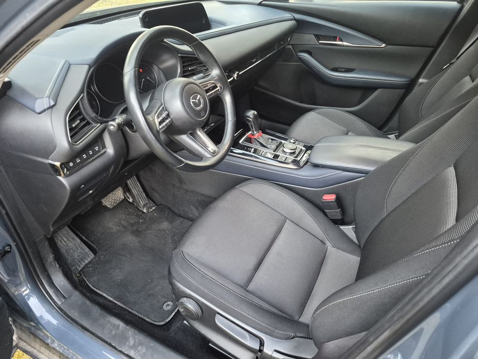 Mazda cx30  skyactiv X mild hybryd Kamera 360