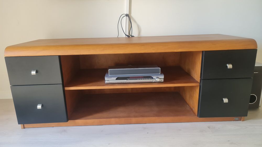 Móvel TV usado marca Arc