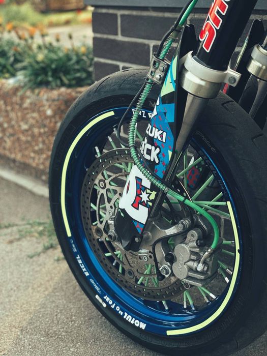 Suzuki drz 400sm ТЕРМІНОВИЙ ПРОДАЖ