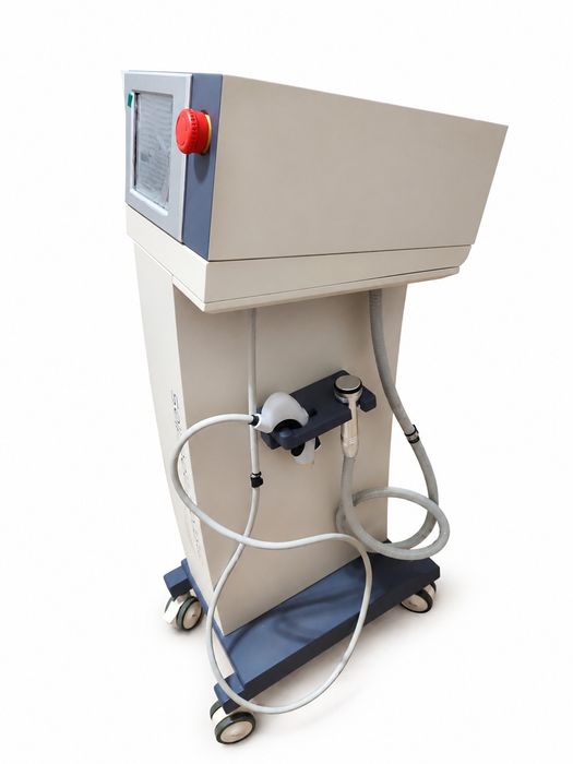 Seencare MicroNeedles — професійний апарат для  RF ліфтингу 
Аппарат был приобретён новым перед началом войны и бережно хранился. Состояние отличное