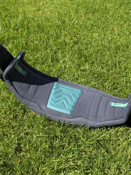 Mystic Warrior M – Arnês kitesurf, muito bom estado