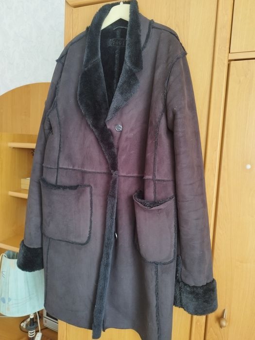 Продам женскую дубленку