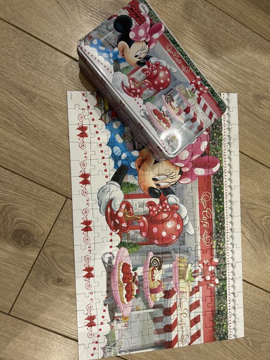 Puzzle w metalowym pudełku - 160 elementów