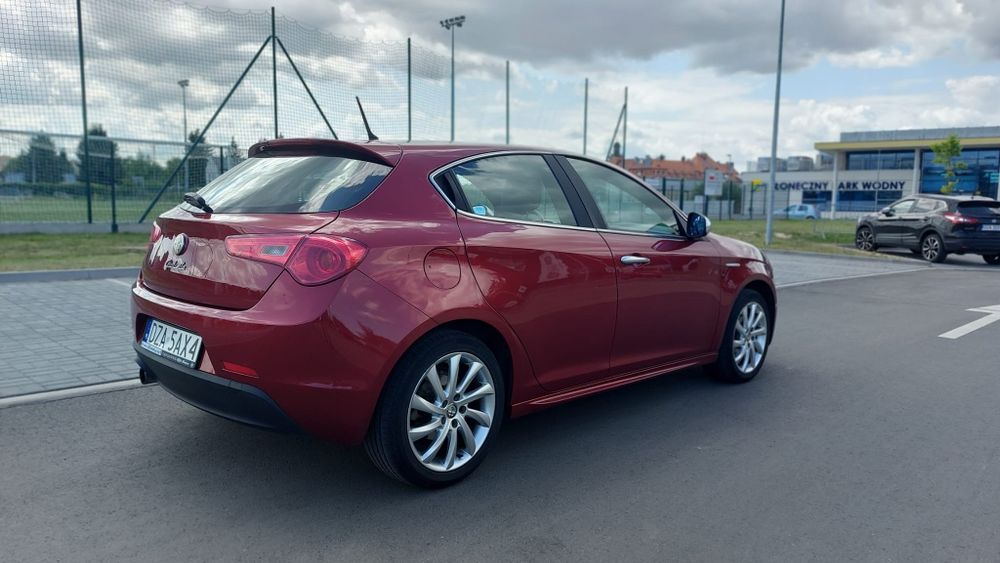 Alfa Romeo Giulietta 1.4TB 120KM 2011r  * prywatna i doinwestowana *