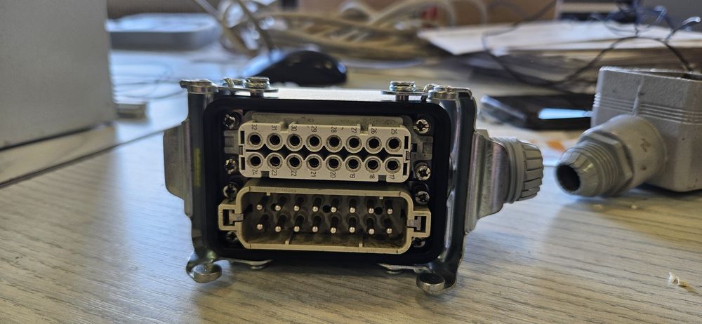 Złącze tyco electronics ha 16 sitsb 1-16