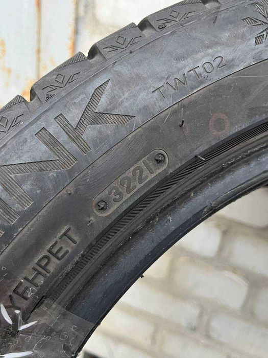 GoAuto Triangle 255 45 r18 7.5мм 21рік к-т купити Київ