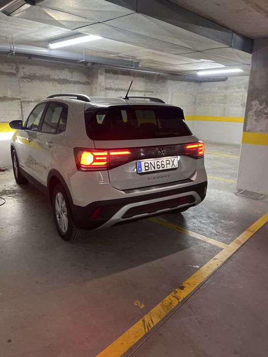 Vendo carro tcros 2024 47 mil km