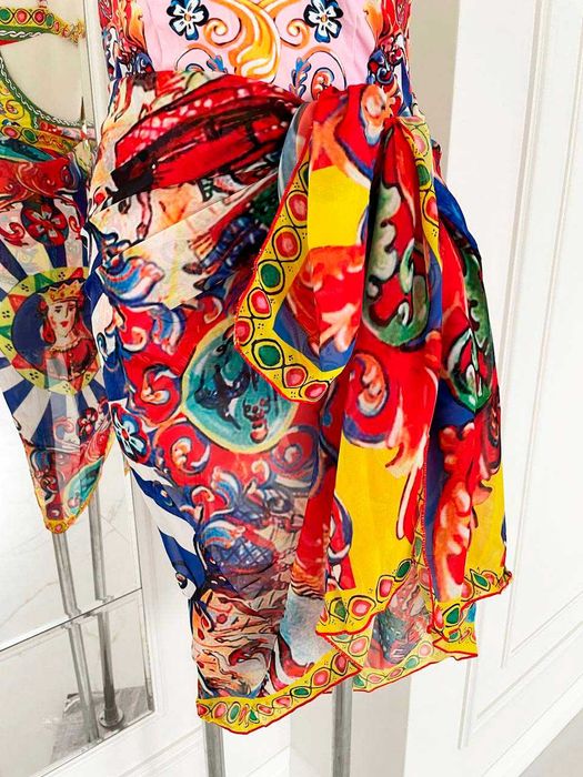 Купальник з парео Dolce & Gabbana в наявності р.38,40