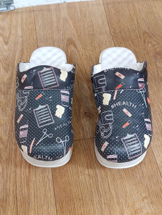 Взуття медичне жіноче сабо Health black з підошвою AirMax
Артикул: 352-321-826