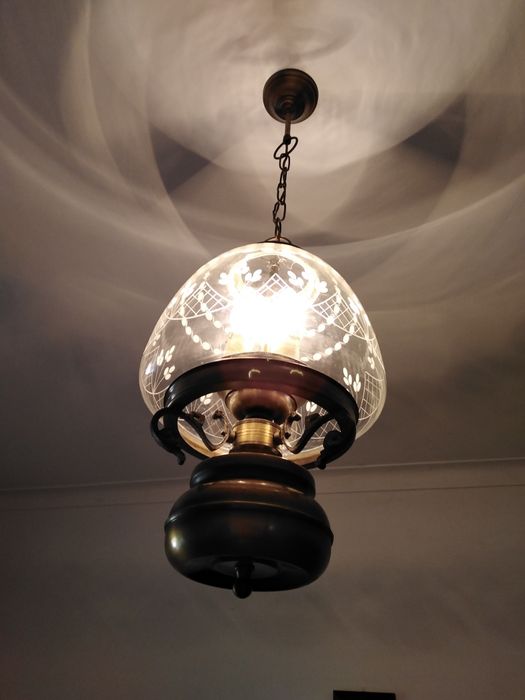 Candeeiro de Tecto em Latão64585734737281124
