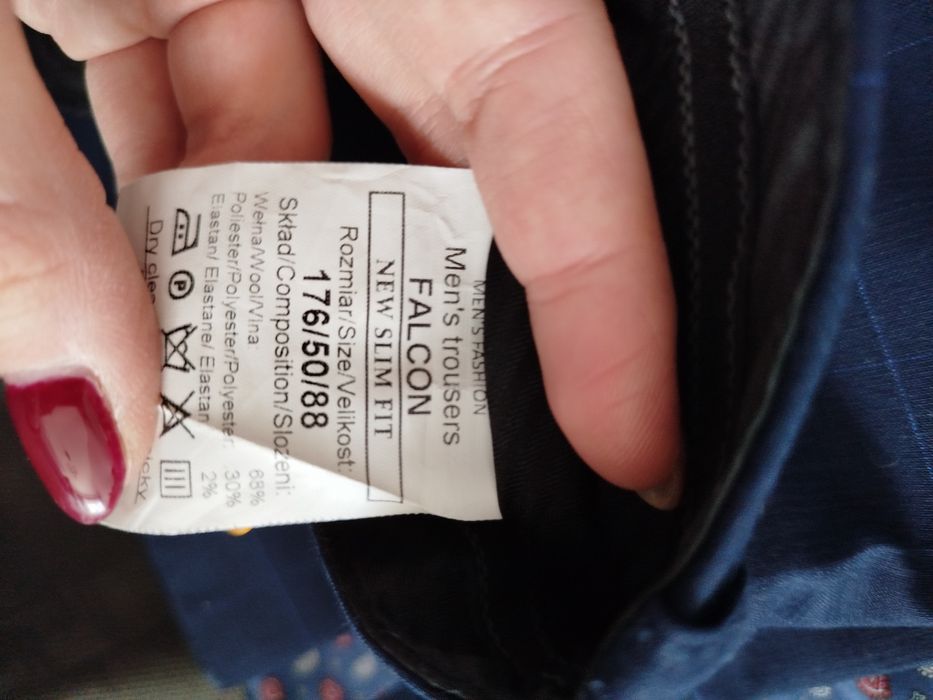 Garnitur męski raz założony