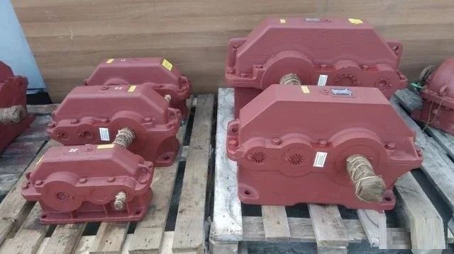 цікавить електродвигун редуктори тельфер лебедки електромотор насоси