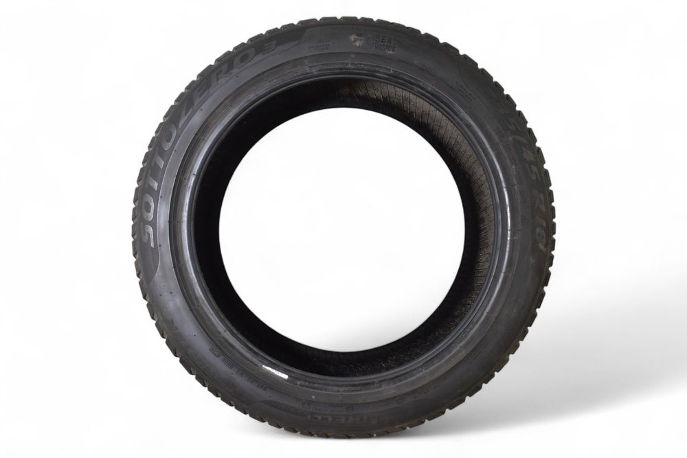 Opona Zimowa PIRELLI SOTTOZERO 3 235/45R18 94 V 4,17mm