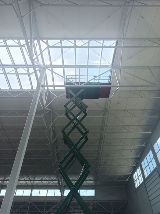 Wynajem Zwyżek Samojezdne  Terenowe 4x4 15m 17- 21 m Debica Pilzno Tar