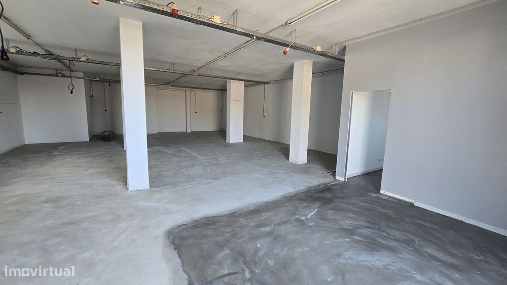 Garagem/Armazém 160 m2 Sanguedo