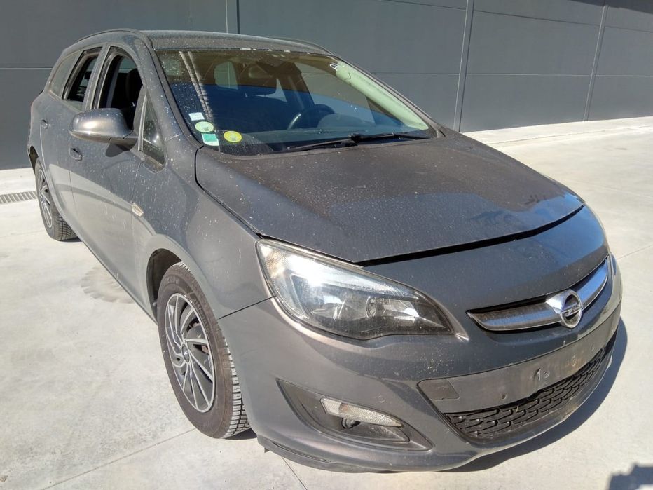 OPEL ASTRA J - 2015 - Para Peças