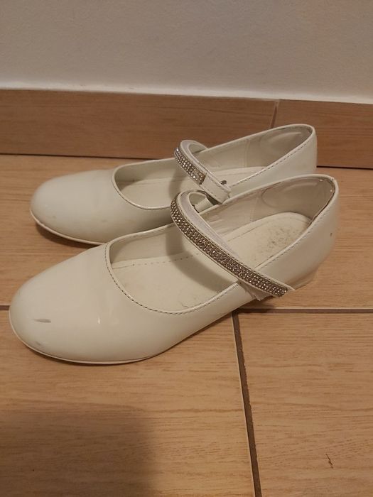 Buty komunijne 34