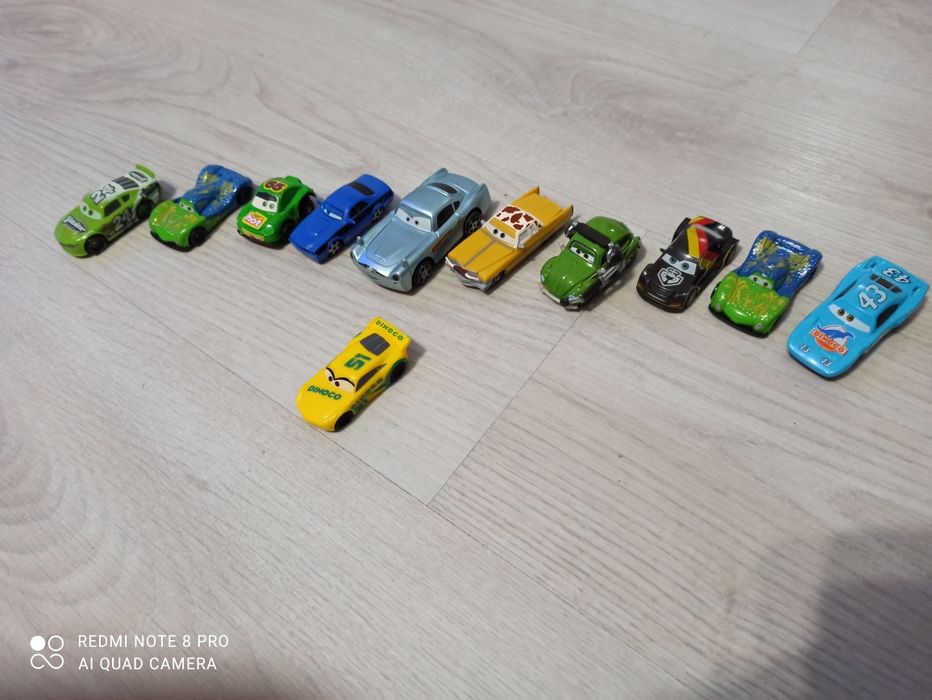Autka Zygzak plus gumka auto