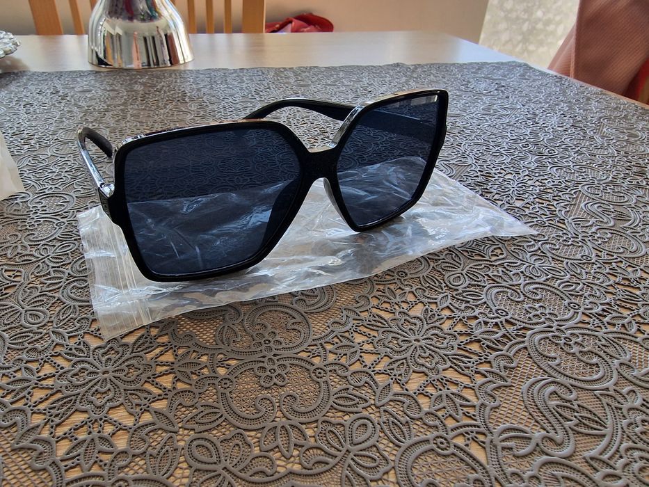 Okulary damskie, 2 pary , nowe , polecam