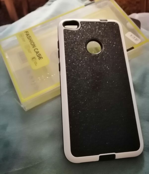 Capa Huawei branco e preto Glitter. Nova em caixa.