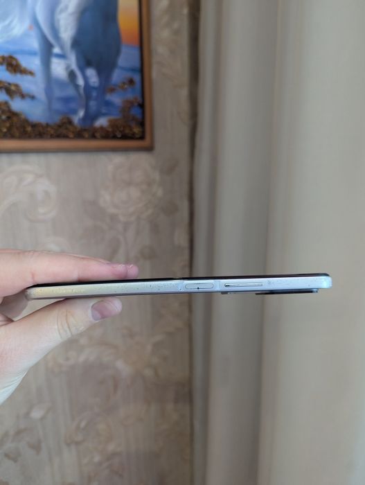 Смартфон Xiaomi Poco F4 8/256 HyperOS