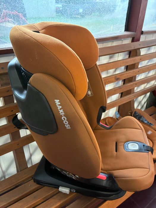 дитяче автокрісло Maxi-Cosi Titan Pro