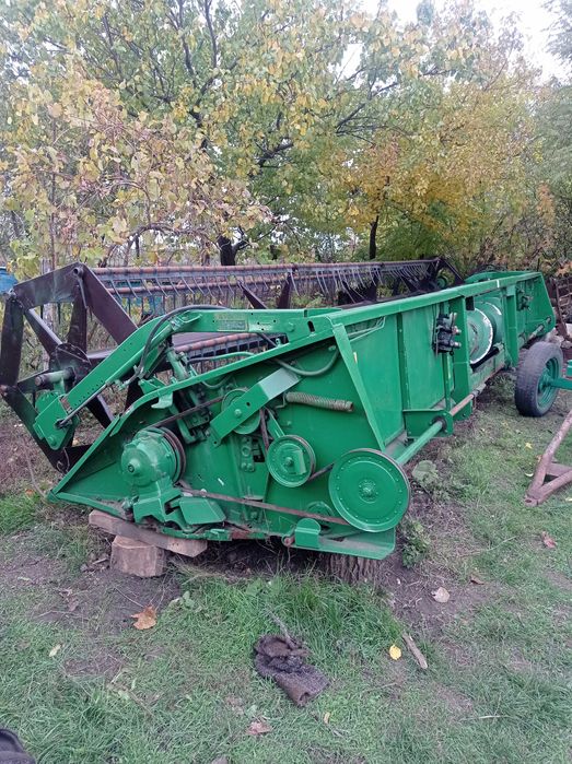 Жатка зернова для John Deere 9500