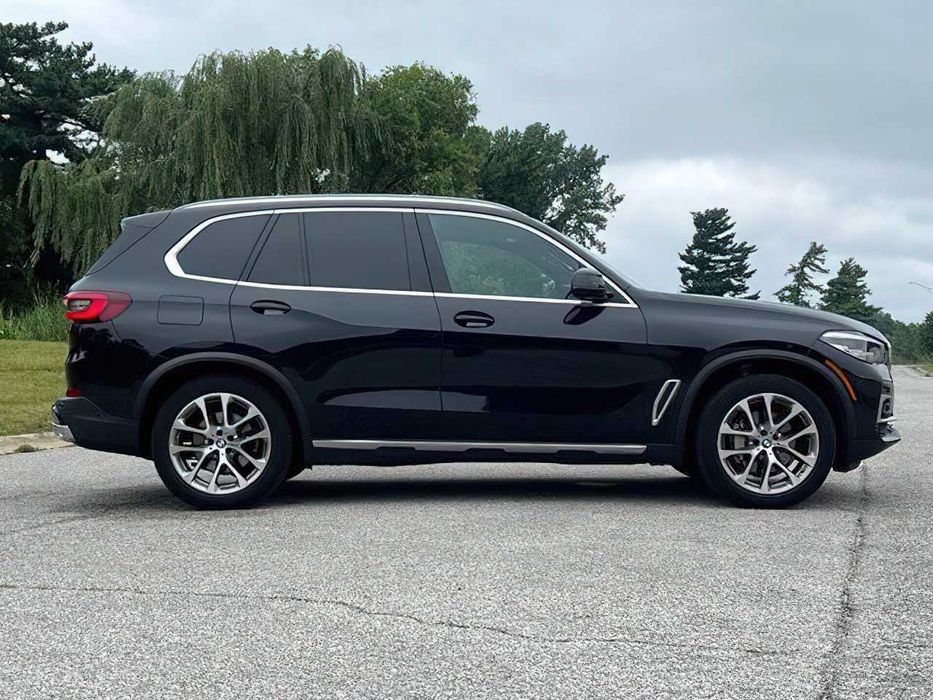 BMW X5 xDrive40i      2022