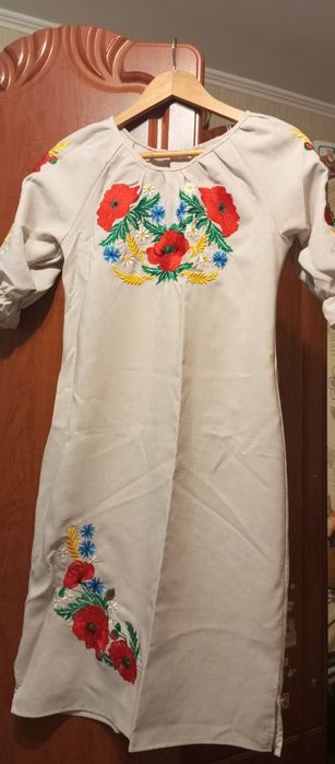 Продам плаття вишиванка жіноча