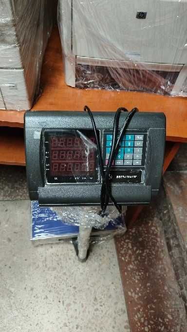 продам ваги підлогові