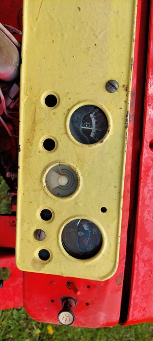 Продам Трактор т25