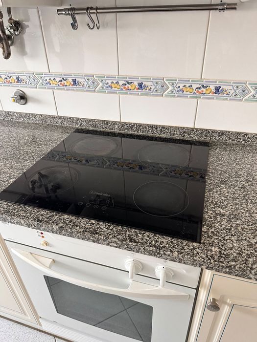 Vendo Cozinha branca