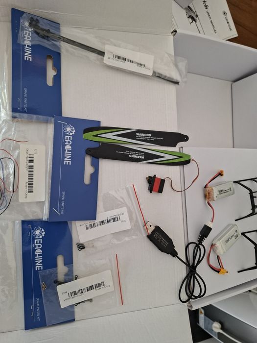 Helicóptero Eachine E 160