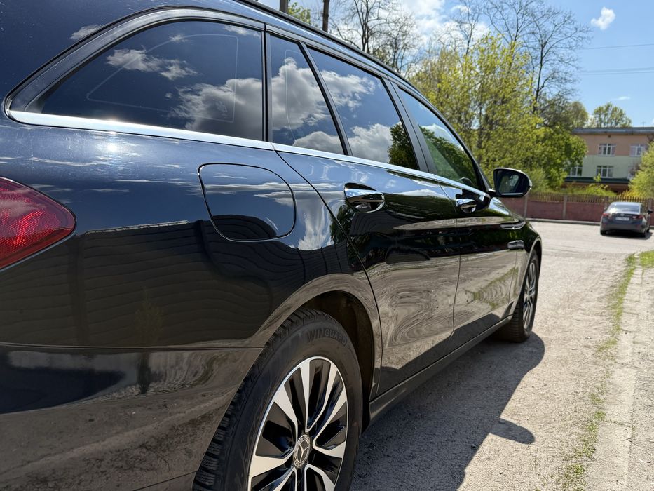 Mercedes-benz C220D (205 кузов)