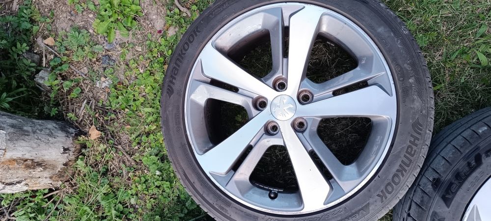 Felgi Peugeot 5x108 7.5jx17 et44 + opony Hankook 24r + śruby.