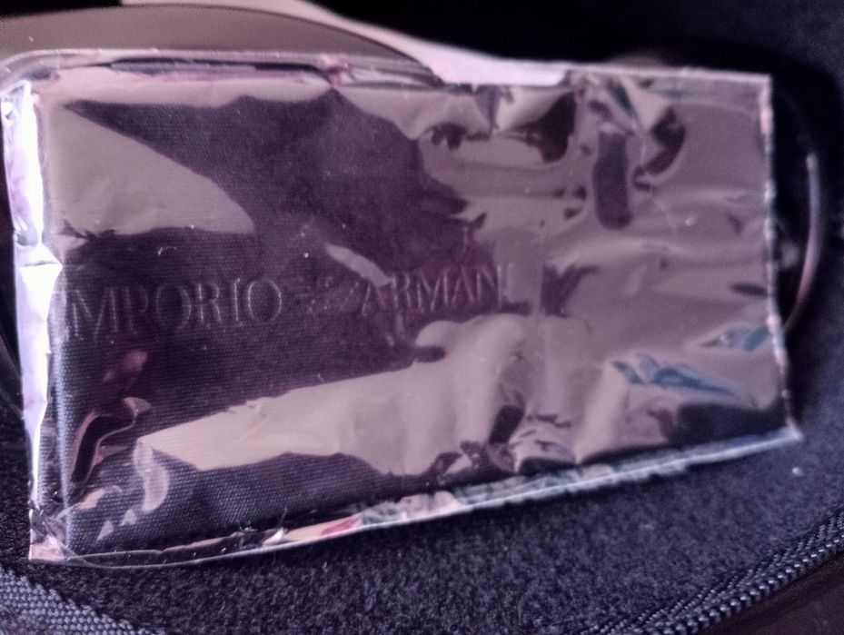 Óculos Armani novos