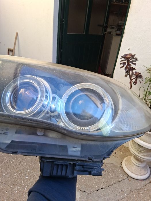 Farol Original BMW Valeo – Bi-Xenon (Lado Esquerdo / Condutor)