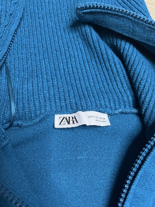 Светр від ZARA