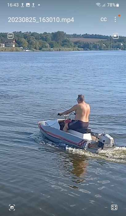 Продам човен ( водний скутер)