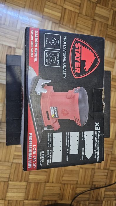 Lixadora vibratória STAYER LOM130PD