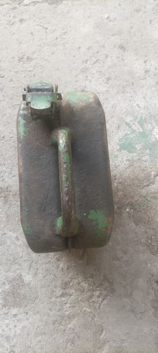 Канистра 10 литровая