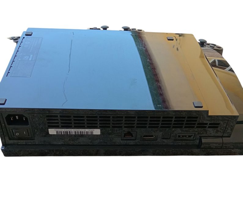 Pack PlayStation 3 Fat + 3 Comandos + 8 Jogos