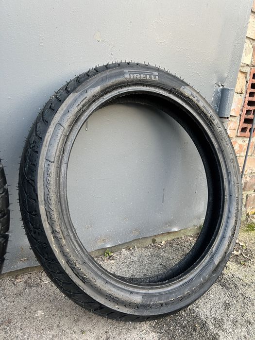 Шина гума Pirelli Angel City 90/90 R17 49S 2025 рік Безкамерна