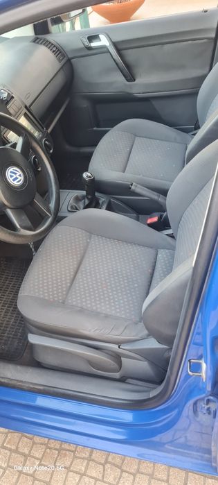 VW Polo (9N), ano de 2001, 289 400Km