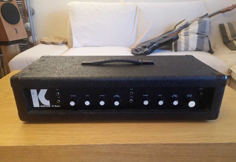 KUSTOM  III BASS świetny head basowy USA