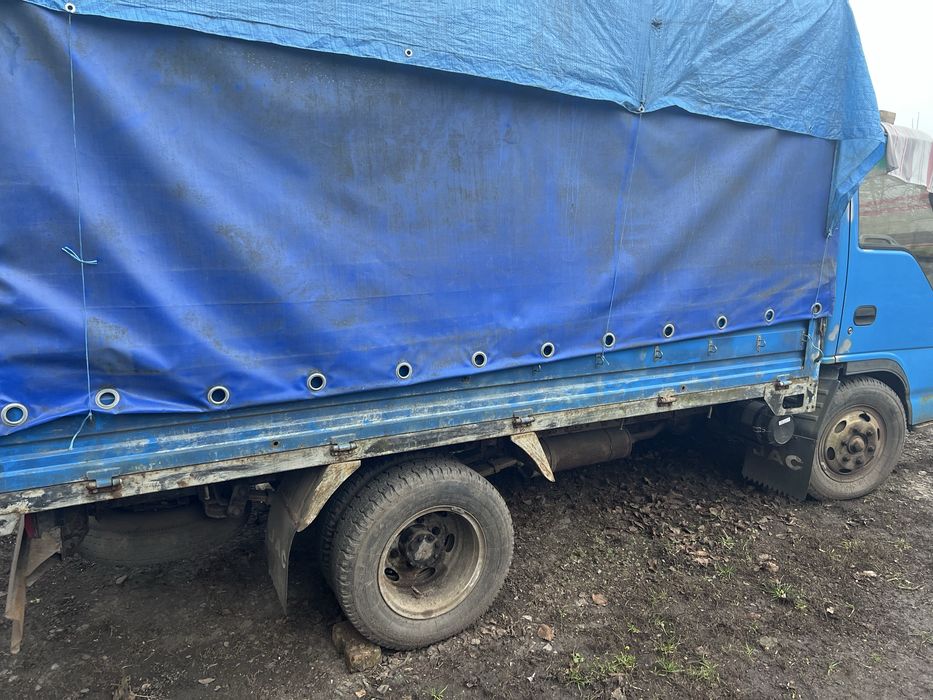 Продам машину все вопросы по телефону