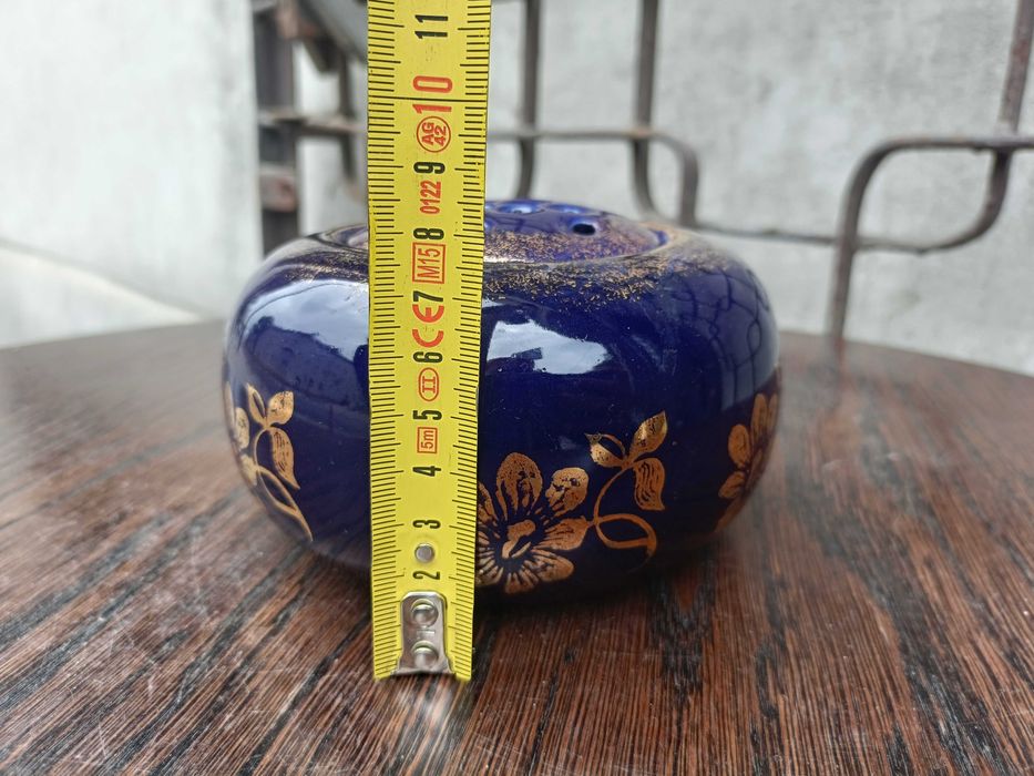 Stara porcelanowa ikebana kobalt złote kwiaty