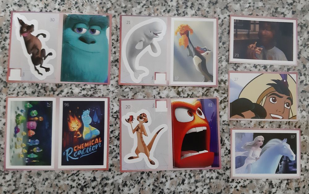 Troco cromos, por outros de diferentes colecções